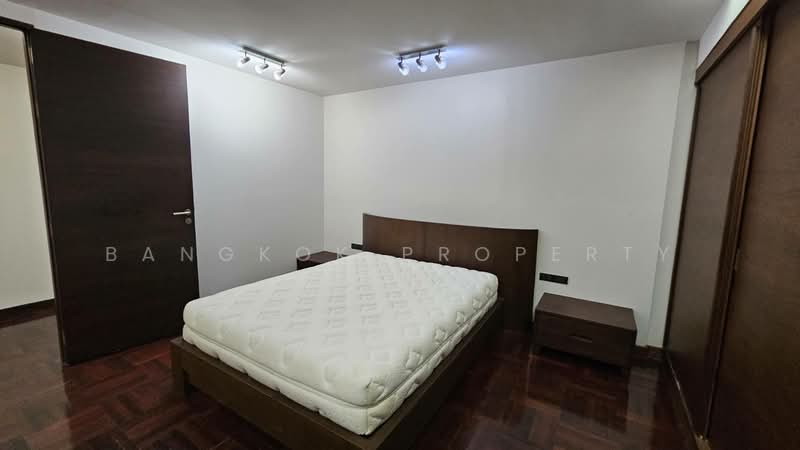 City Lakes Tower, Bangkok, Soi Sukhumvit 16, Khlong Toei, Khlong Toei, Bangkok, 4 Bedrooms, 320 sqm, Condo For Rent, by BANGKOK PROPERTY AGENTS, 500175191 - DDproperty.com