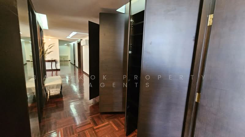 City Lakes Tower, Bangkok, Soi Sukhumvit 16, Khlong Toei, Khlong Toei, Bangkok, 4 Bedrooms, 320 sqm, Condo For Rent, by BANGKOK PROPERTY AGENTS, 500175191 - DDproperty.com