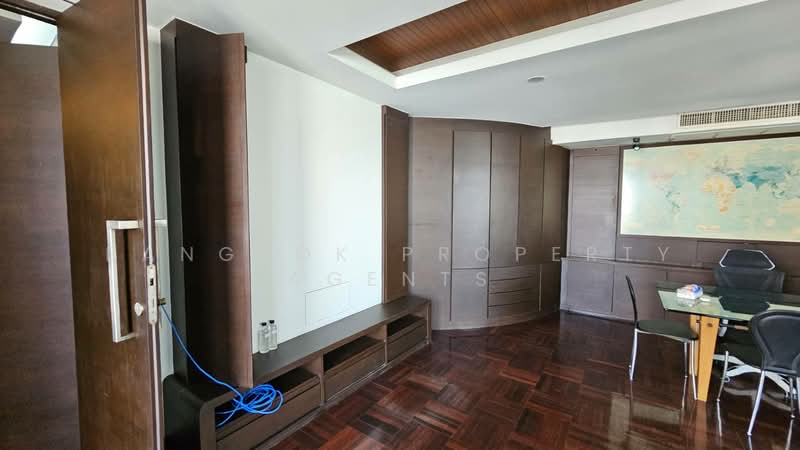 City Lakes Tower, Bangkok, Soi Sukhumvit 16, Khlong Toei, Khlong Toei, Bangkok, 4 Bedrooms, 320 sqm, Condo For Rent, by BANGKOK PROPERTY AGENTS, 500175191 - DDproperty.com