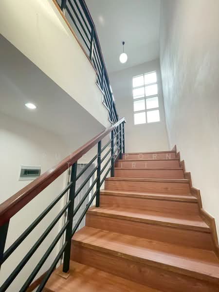 บ้านในโครงการ ให้เช่า – ใกล้โรงเรียนนานาชาตินครพายัพ เพียง 5 นาที ค่าเช่า 20,000 บาท / เดือน รหัสทรั, Chiang Mai, San Phi Sua, Muang Chiang Mai, Chiang Mai, 3 Bedrooms, 130 sqm, Single Detached House For Rent, by Rutchaporn Tunsiri, 500175198 - DDproperty.com