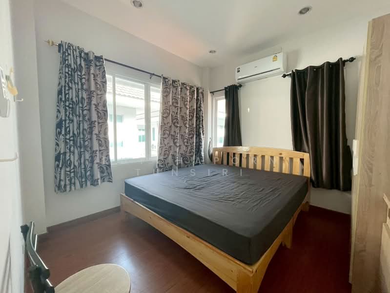 บ้านในโครงการ ให้เช่า – ใกล้โรงเรียนนานาชาตินครพายัพ เพียง 5 นาที ค่าเช่า 20,000 บาท / เดือน รหัสทรั, Chiang Mai, San Phi Sua, Muang Chiang Mai, Chiang Mai, 3 Bedrooms, 130 sqm, Single Detached House For Rent, by Rutchaporn Tunsiri, 500175198 - DDproperty.com