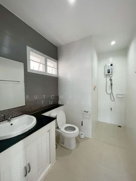 ให้เช่า - บ้านในโครงการ ให้เช่า – ใกล้โรงเรียนนานาชาตินครพายัพ เพียง 5 นาที ค่าเช่า 20,000 บาท / เดือน รหัสทรั, เชียงใหม่