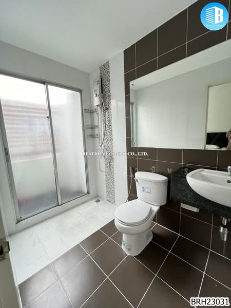 Townplus On Nut, Bangkok, On Nut - Ladkrabang Road, Lat Krabang, Lat Krabang, Bangkok, 3 Bedrooms, 150 sqm, Townhouse For Rent, by คุณ ภัทรานิษฐ์, 500175219 - DDproperty.com