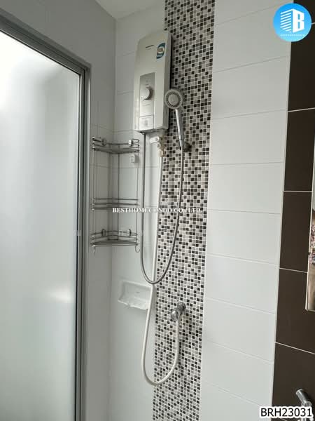 Townplus On Nut, Bangkok, On Nut - Ladkrabang Road, Lat Krabang, Lat Krabang, Bangkok, 3 Bedrooms, 150 sqm, Townhouse For Rent, by คุณ ภัทรานิษฐ์, 500175219 - DDproperty.com