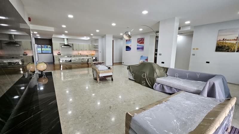 Ficus Lane : ไฟคัส เลน, กรุงเทพ, ซอยสุขุมวิท 44/1 (ซอยพิชัยสวัสดิ์), พระโขนง, คลองเตย, กรุงเทพ, 210 ตร.ม., คอนโด ให้เช่า, โดย BANGKOK PROPERTY AGENTS, 500175222 - DDproperty.com