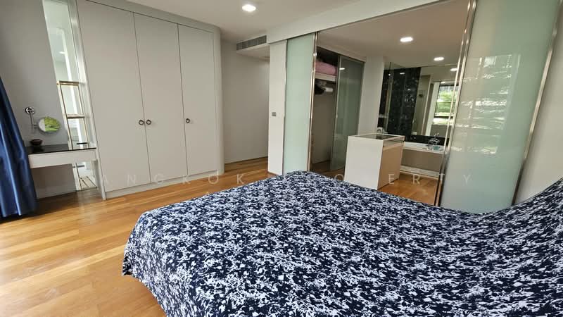 Ficus Lane, Bangkok, Soi Sukhumvit 44/1, Phra Kanong, Khlong Toei, Bangkok, 3 Bedrooms, 210 sqm, Condo For Rent, by BANGKOK PROPERTY AGENTS, 500175222 - DDproperty.com