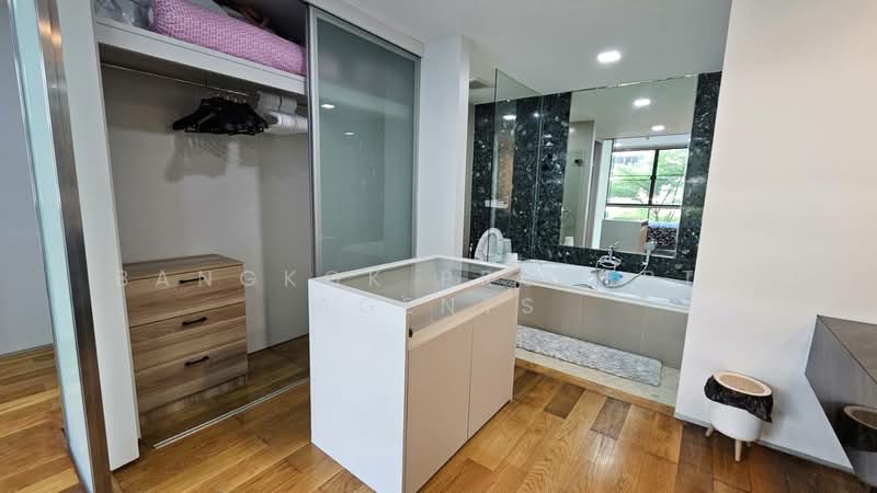 Ficus Lane : ไฟคัส เลน, กรุงเทพ, ซอยสุขุมวิท 44/1 (ซอยพิชัยสวัสดิ์), พระโขนง, คลองเตย, กรุงเทพ, 210 ตร.ม., คอนโด ให้เช่า, โดย BANGKOK PROPERTY AGENTS, 500175222 - DDproperty.com