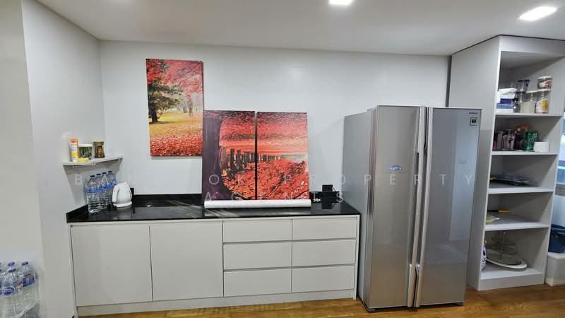 Ficus Lane, Bangkok, Soi Sukhumvit 44/1, Phra Kanong, Khlong Toei, Bangkok, 3 Bedrooms, 210 sqm, Condo For Rent, by BANGKOK PROPERTY AGENTS, 500175222 - DDproperty.com