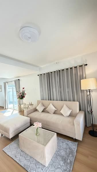 บ้านกลางสวน, ชลบุรี, บางละมุง, บางละมุง, ชลบุรี, 250 ตร.ม., บ้านแฝด ขาย, โดย HOME Real Estate Service, 500175230 - DDproperty.com