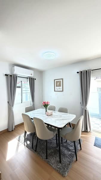 บ้านกลางสวน, ชลบุรี, บางละมุง, บางละมุง, ชลบุรี, 250 ตร.ม., บ้านแฝด ขาย, โดย HOME Real Estate Service, 500175230 - DDproperty.com