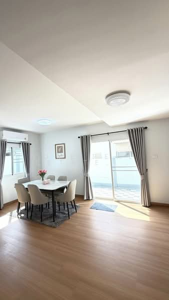 บ้านกลางสวน, ชลบุรี, บางละมุง, บางละมุง, ชลบุรี, 250 ตร.ม., บ้านแฝด ขาย, โดย HOME Real Estate Service, 500175230 - DDproperty.com