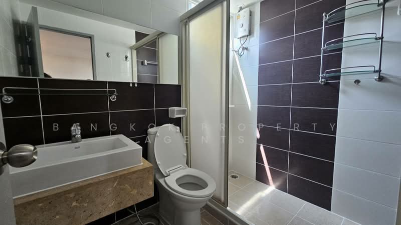 Grand Park View Asoke, Bangkok, 21 Sukhumvit Road, Khlongtoei Nua, Watthana, Bangkok, 3 Bedrooms, 120 sqm, Condo For Rent, by BANGKOK PROPERTY AGENTS, 500175239 - DDproperty.com