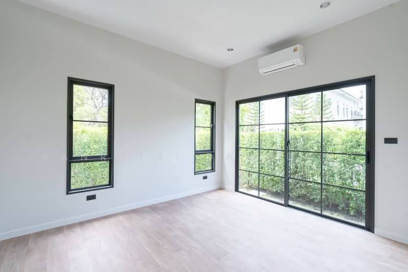 Setthasiri Bangna Km.10, Samut Prakan, Bangphli Yai, Bang Plee, Samut Prakan, 4 Bedrooms, 310 sqm, Single Detached House For Rent, by Kanrutai Dawruang, 500175242 - DDproperty.com