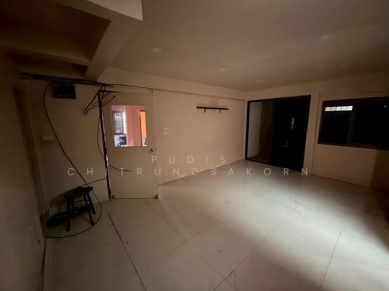 House for Rent – Sathorn–Narathiwas Area, Bangkok, Yan Nawa, Sathon, Bangkok, , 180 sqm, Shophouse For Rent, by Pudis Chitrungsakorn, 500175245 - DDproperty.com