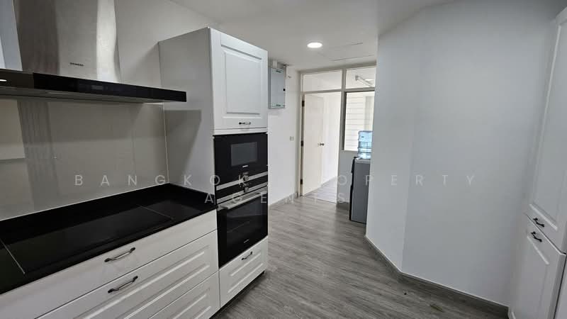 La Cascade, Bangkok, Eakamai, Khlong Tan Nua, Watthana, Bangkok, 3 Bedrooms, 260 sqm, Condo For Rent, by BANGKOK PROPERTY AGENTS, 500175246 - DDproperty.com