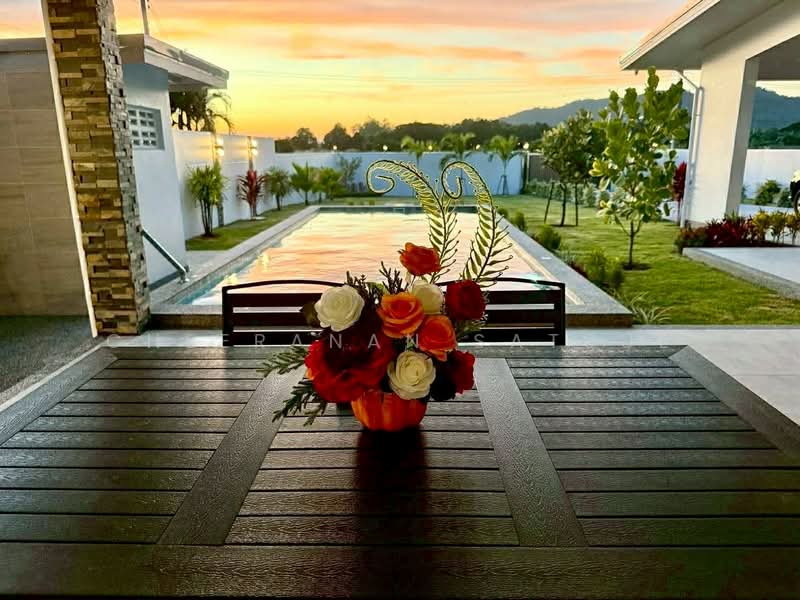 บ้านใหม่พร้อมสระว่ายน้ำ, Prachuap Khiri Khan, Hin Lek Fai, Hua Hin, Prachuap Khiri Khan, 3 Bedrooms, 250 sqm, Villa For Sale, by Cheeranan Satsue, 500175248 - DDproperty.com