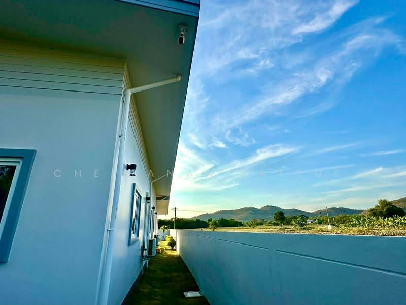 บ้านใหม่พร้อมสระว่ายน้ำ, ประจวบคีรีขันธ์, หินเหล็กไฟ, หัวหิน, ประจวบคีรีขันธ์, 250 ตร.ม., วิลล่า ขาย, โดย Cheeranan Satsue, 500175248 - DDproperty.com
