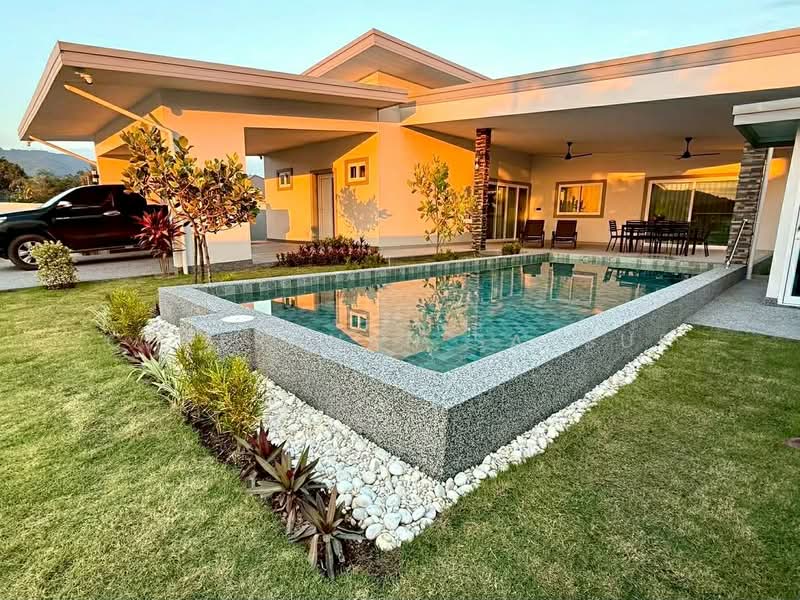 บ้านใหม่พร้อมสระว่ายน้ำ, ประจวบคีรีขันธ์, หินเหล็กไฟ, หัวหิน, ประจวบคีรีขันธ์, 250 ตร.ม., วิลล่า ขาย, โดย Cheeranan Satsue, 500175248 - DDproperty.com