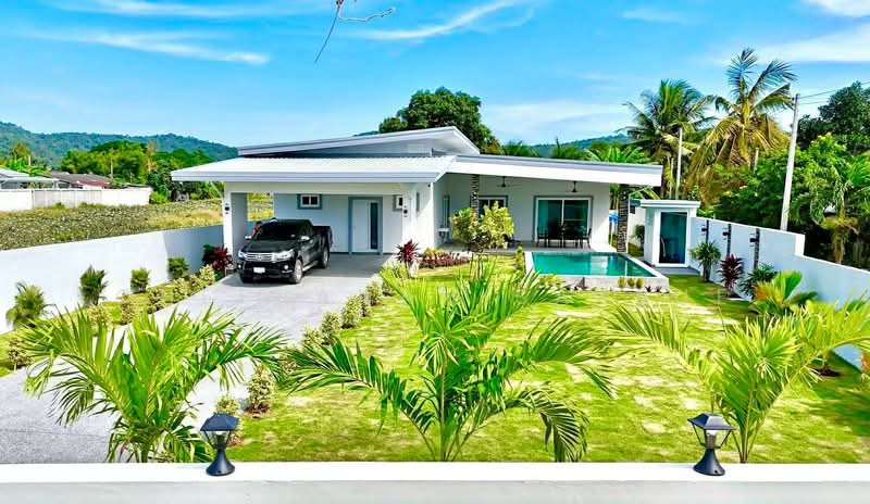 บ้านใหม่พร้อมสระว่ายน้ำ, ประจวบคีรีขันธ์, หินเหล็กไฟ, หัวหิน, ประจวบคีรีขันธ์, 250 ตร.ม., วิลล่า ขาย, โดย Cheeranan Satsue, 500175248 - DDproperty.com