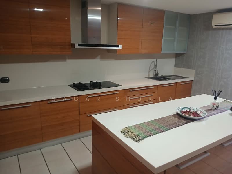 Kallista Mansion, Bangkok, 64 Soi Sukhumvit 11, Khlongtoei Nua, Watthana, Bangkok, 3 Bedrooms, 315 sqm, Condo For Sale, by Sagar Shukla, 500175252 - DDproperty.com