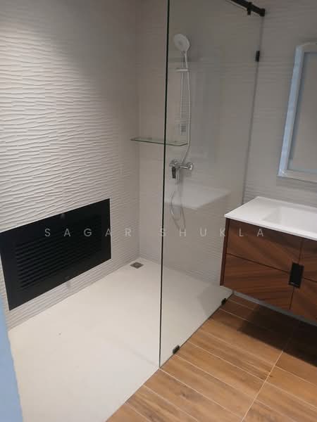 Kallista Mansion, Bangkok, 64 Soi Sukhumvit 11, Khlongtoei Nua, Watthana, Bangkok, 3 Bedrooms, 315 sqm, Condo For Sale, by Sagar Shukla, 500175252 - DDproperty.com