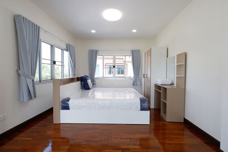 บ้านในโครงการ ให้เช่า – ใกล้มีโชคพลาซ่า เพียง 5 นาที ค่าเช่า 26,000 บาท / เดือน รหัสทรัพย์ : No.6H32, เชียงใหม่, สันทรายน้อย, สันทราย, เชียงใหม่, 150 ตร.ม., บ้านเดี่ยว ให้เช่า, โดย Rutchaporn Tunsiri, 500175253 - DDproperty.com