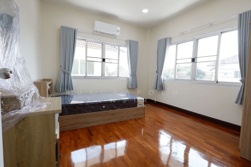 บ้านในโครงการ ให้เช่า – ใกล้มีโชคพลาซ่า เพียง 5 นาที ค่าเช่า 26,000 บาท / เดือน รหัสทรัพย์ : No.6H32, เชียงใหม่, สันทรายน้อย, สันทราย, เชียงใหม่, 150 ตร.ม., บ้านเดี่ยว ให้เช่า, โดย Rutchaporn Tunsiri, 500175253 - DDproperty.com