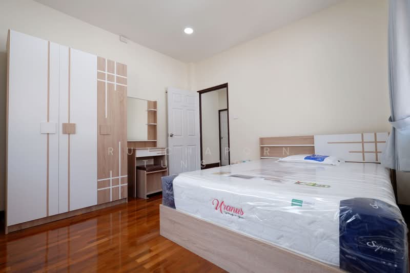 บ้านในโครงการ ให้เช่า – ใกล้มีโชคพลาซ่า เพียง 5 นาที ค่าเช่า 26,000 บาท / เดือน รหัสทรัพย์ : No.6H32, เชียงใหม่, สันทรายน้อย, สันทราย, เชียงใหม่, 150 ตร.ม., บ้านเดี่ยว ให้เช่า, โดย Rutchaporn Tunsiri, 500175253 - DDproperty.com