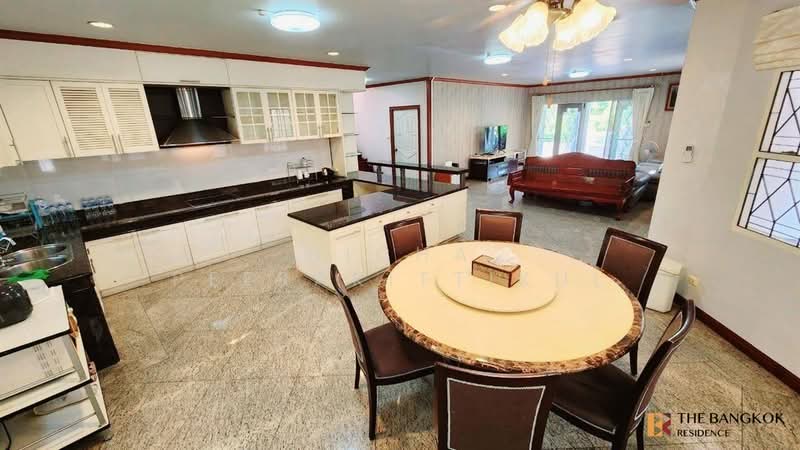 Chuanchuen Ladprao, Bangkok, Sukonthasawat Road, Lat Phrao, Lat Phrao, Bangkok, 5 Bedrooms, 347 sqm, Single Detached House For Rent, by Nicha Peerakittikul, 500175291 - DDproperty.com