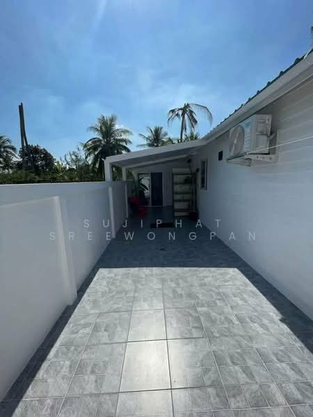 ห้วยใหญ่ ชากแง้ว, ชลบุรี, ถนนห้วยใหญ่, นาจอมเทียน, สัตหีบ, ชลบุรี, 200 ตร.ม., บ้านเดี่ยว ขาย, โดย Sujiphat Sreewongpan, 500175296 - DDproperty.com