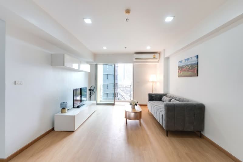 My Resort Bangkok, Bangkok, 1724 Petchaburi Road, Bang Kapi, Huai Khwang, Bangkok, 2 Bedrooms, 64 sqm, Condo For Rent, by Knight Frank Chartered (Thailand) Co.,Ltd, 500175330 - DDproperty.com