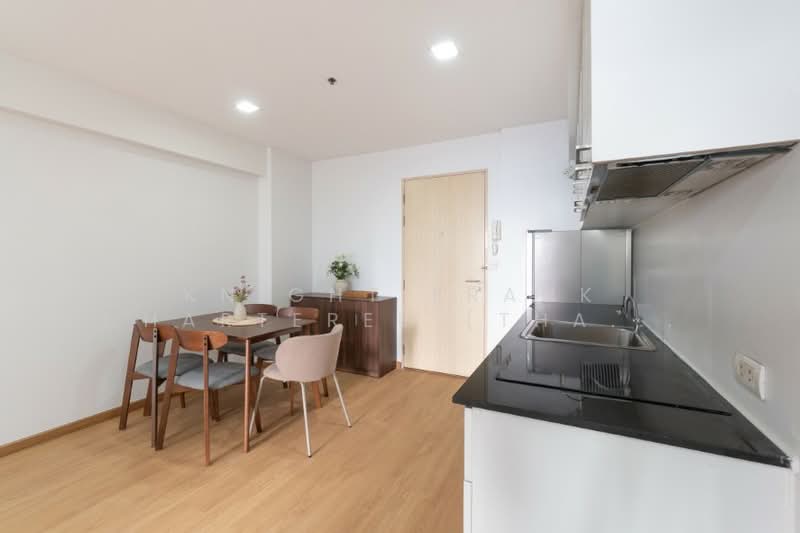 My Resort Bangkok, Bangkok, 1724 Petchaburi Road, Bang Kapi, Huai Khwang, Bangkok, 2 Bedrooms, 64 sqm, Condo For Rent, by Knight Frank Chartered (Thailand) Co.,Ltd, 500175330 - DDproperty.com