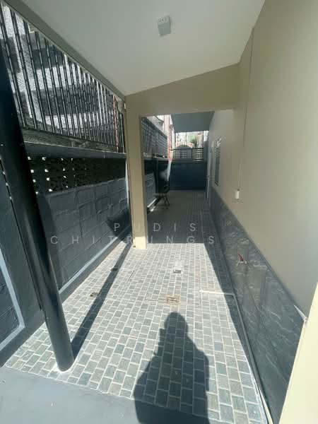 Single House for Rent – Narathiwas–Saint Louis Area, Bangkok, Thung Maha Mek, Sathon, Bangkok, , 200 sqm, Shophouse For Rent, by Pudis Chitrungsakorn, 500175357 - DDproperty.com