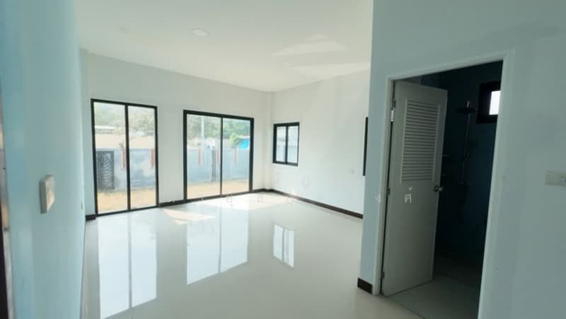 กำแพงแสน, Nakhon Pathom, Kamphaeng Saen, Kamphaeng Saen, Nakhon Pathom, 3 Bedrooms, 150 sqm, Single Detached House For Sale, by ธนณัฎฐ์ ศตายุสกุลวงศ์, 500175358 - DDproperty.com