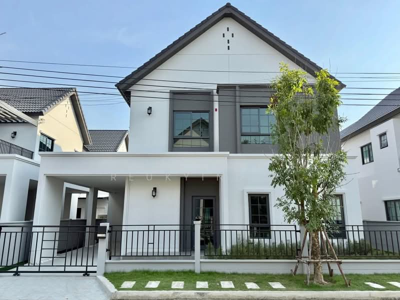 Centro Bangna, Samut Prakan, 111 Soi 3, Bang Kaeo, Bang Plee, Samut Prakan, 4 Bedrooms, 250 sqm, Single Detached House For Rent, by Pimonwan Reukyindee, 500175371 - DDproperty.com
