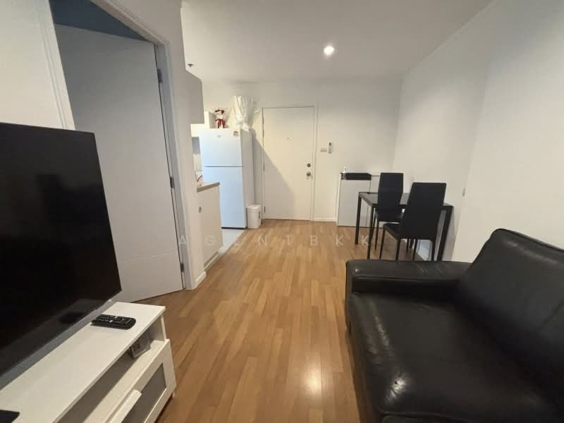 Lumpini Park Rama 9-Ratchada, Bangkok, 888 Chaturathit Road, Bang Kapi, Huai Khwang, Bangkok, 1 Bedroom, 30 sqm, Condo For Rent, by Agentbkk, 500175385 - DDproperty.com