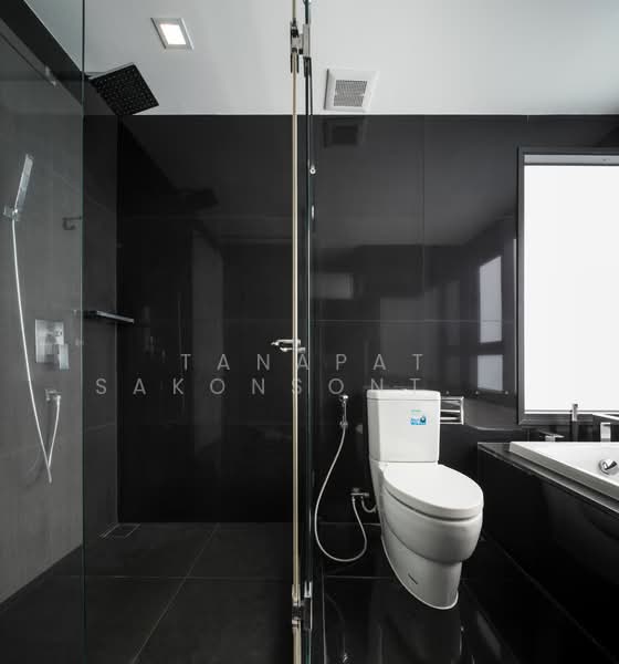 Rhythm Sukhumvit 36-38, Bangkok, 55 Soi Sukhumvit 36, Sukhumvit Road, Phra Kanong, Khlong Toei, Bangkok, 2 Bedrooms, 78 sqm, Condo For Sale, by Tanapat Sakonsontised, 500175389 - DDproperty.com