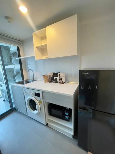 Metro Sky Bang Son Interchange (Prachachuen), Bangkok, 769 Pracha Chuen Road, Wong Sawang, Bang Sue, Bangkok, 2 Bedrooms, 38 sqm, Condo For Rent, by Amwika Karoonsombat, 500175406 - DDproperty.com