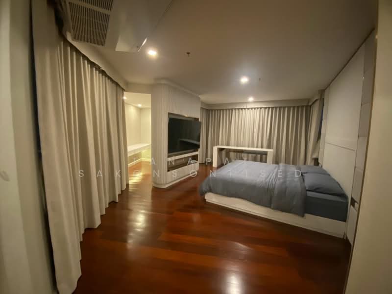 Moon Tower, Bangkok, Soi Sukhumvit 59, Khlong Tan Nua, Watthana, Bangkok, 6 Bedrooms, 657 sqm, Condo For Sale, by Tanapat Sakonsontised, 500175421 - DDproperty.com