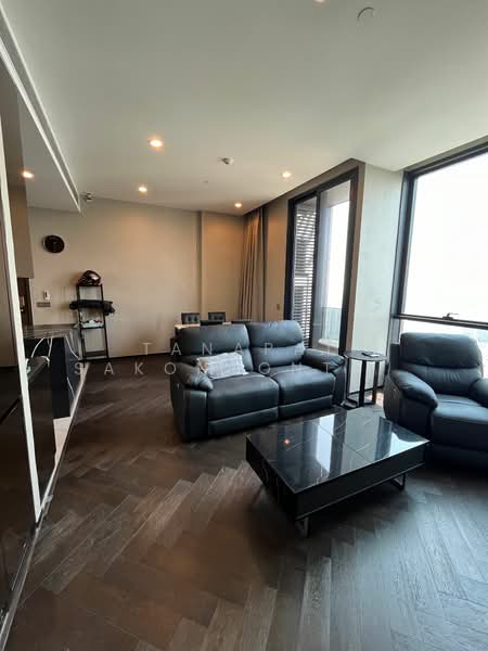 The Esse Sukhumvit 36, Bangkok, Soi Sukhumvit 36, Sukhumvit Road, Phra Kanong, Khlong Toei, Bangkok, 2 Bedrooms, 77 sqm, Condo For Sale, by Tanapat Sakonsontised, 500175427 - DDproperty.com