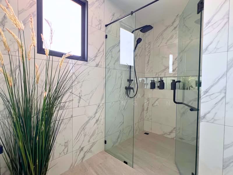 Layan Chak Nok : ลายัน ชากนอก, ชลบุรี, ทุ่งกลม-ตาลหมัน 20, บางละมุง, บางละมุง, ชลบุรี, 641 ตร.ม., วิลล่า ขาย, โดย Sujiphat Sreewongpan, 500175429 - DDproperty.com