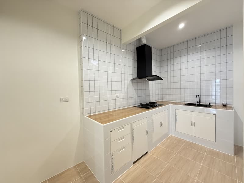 Ujaruan, Bangkok, พหลโยธิน40, Sena Nikhom, Chatuchak, Bangkok, 2 Bedrooms, 136 sqm, Townhouse For Sale, by คุณ ศศิวิภา พูลทา, 500175457 - DDproperty.com