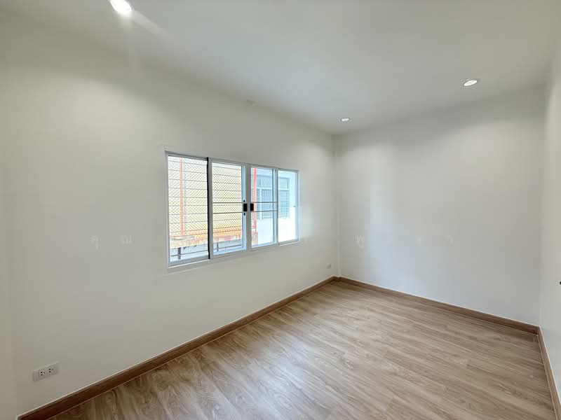 Ujaruan, Bangkok, พหลโยธิน40, Sena Nikhom, Chatuchak, Bangkok, 2 Bedrooms, 136 sqm, Townhouse For Sale, by คุณ ศศิวิภา พูลทา, 500175457 - DDproperty.com