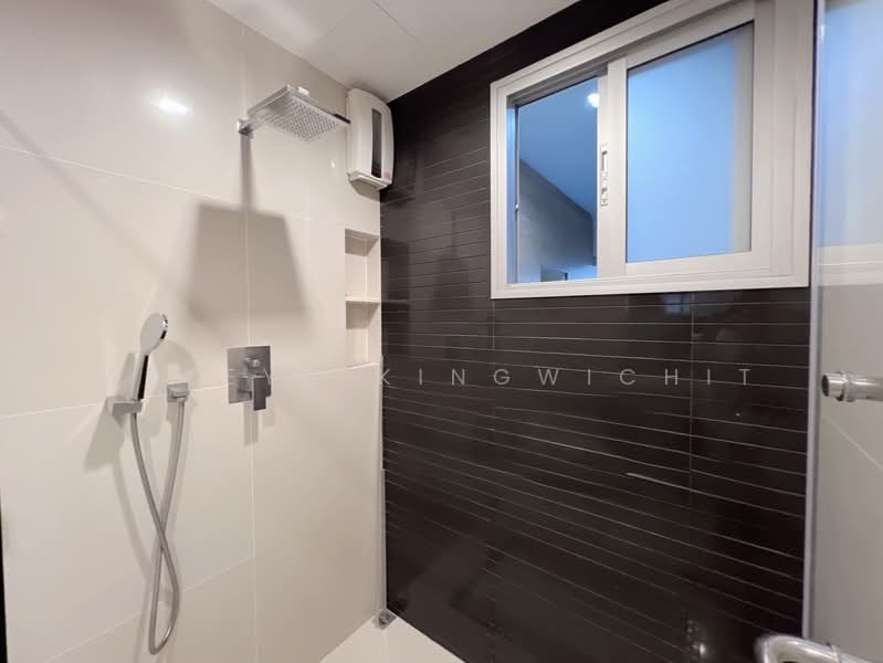 Rhythm Ratchada-Huaikwang, Bangkok, 218 Ratchadaphisek Road, Huai Khwang, Huai Khwang, Bangkok, 1 Bedroom, 36 sqm, Condo For Rent, by Areeya Kingwichit, 500175486 - DDproperty.com