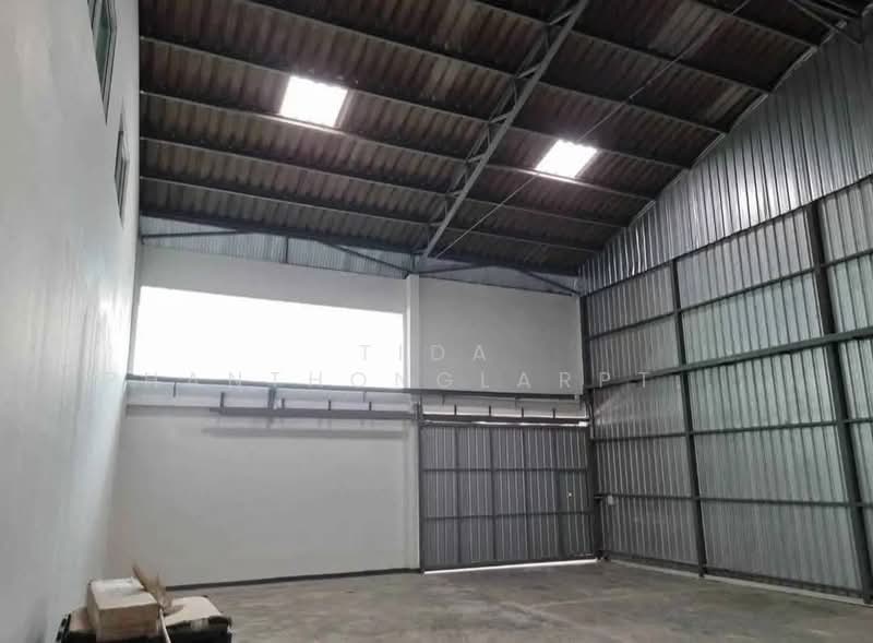 Office and warehouse for rent in Ramkhamhaeng, Khlong Tan area, near Airport Rail Link Ramkhamhaeng, Bangkok, Hua Mak, Bang Kapi, Bangkok, , 440 sqm, Office Space For Rent, by Tida phanthonglarptawee, 500175487 - DDproperty.com