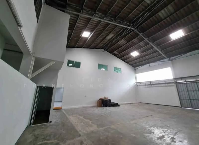 Office and warehouse for rent in Ramkhamhaeng, Khlong Tan area, near Airport Rail Link Ramkhamhaeng, Bangkok, Hua Mak, Bang Kapi, Bangkok, , 440 sqm, Office Space For Rent, by Tida phanthonglarptawee, 500175487 - DDproperty.com