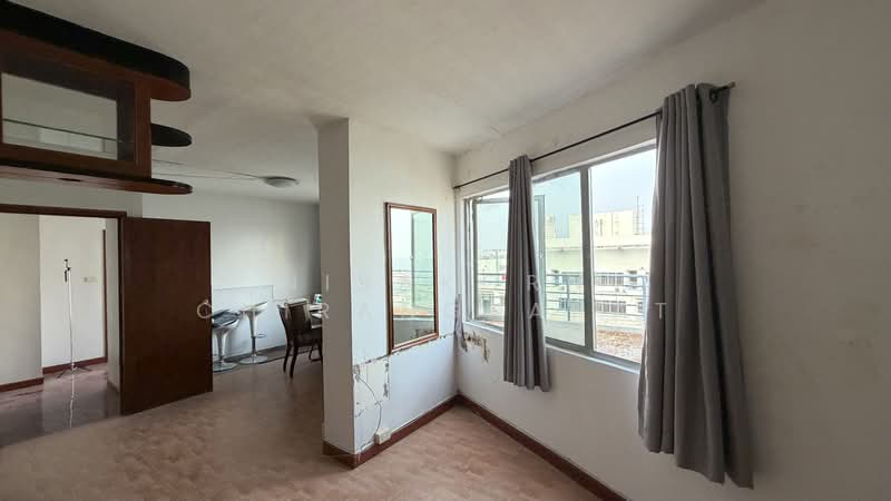 SV City Rama 3 : เอสวี ซิตี้ พระราม 3, กรุงเทพ, 912 ถนนพระราม 3, บางโพงพาง, ยานนาวา, กรุงเทพ, 180 ตร.ม., คอนโด ขาย, โดย Nisakorn Chirangkapat, 500175500 - DDproperty.com