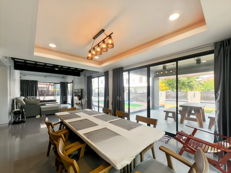 Villa 2 Stories, Prachuap Khiri Khan, Nong Kae, Hua Hin, Prachuap Khiri Khan, 4 Bedrooms, 260 sqm, Single Detached House For Sale, by Cheeranan Satsue, 500175503 - DDproperty.com