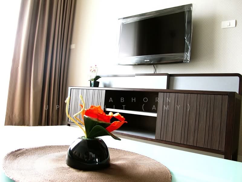 Eight Thonglor Residence, Bangkok, Eight Thonglor Building 88/36, Khlong Tan Nua, Watthana, Bangkok, 1 Bedroom, 65 sqm, Condo For Rent, by Juthabhorn Uppachit (Amy), 500175524 - DDproperty.com