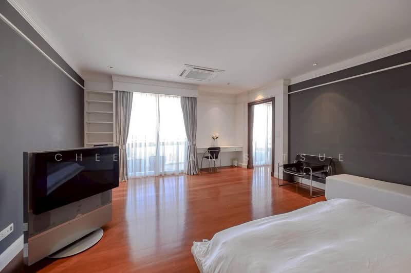 Las Colinas, Bangkok, Sukhumvit 21 Road, Khlongtoei Nua, Watthana, Bangkok, 5 Bedrooms, 698 sqm, Condo For Sale, by Cheeranan Satsue, 500175534 - DDproperty.com